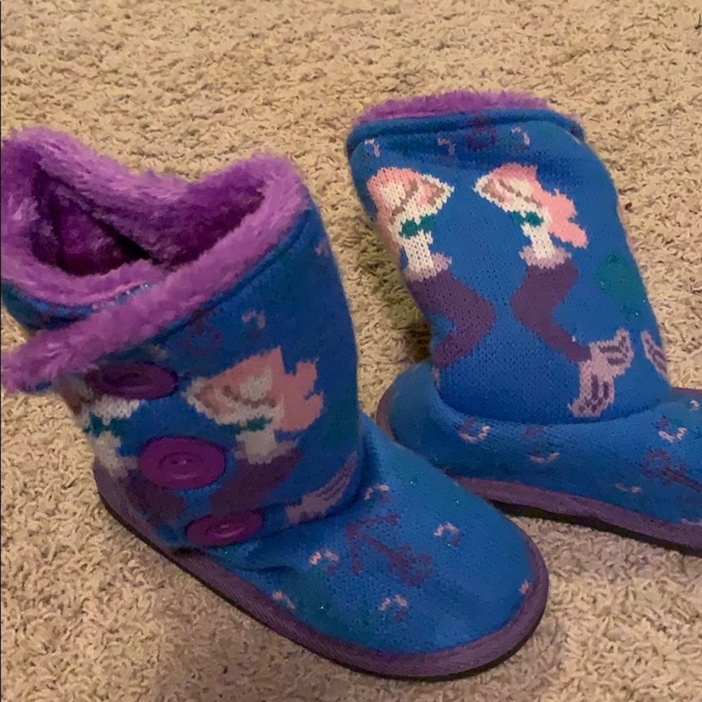 Mukluks boots🧜🏻‍♀️